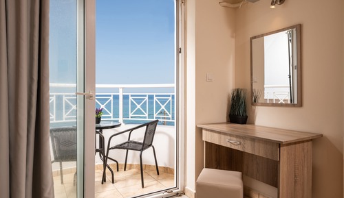 Superior Twin Room, Sea View