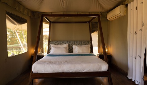 Deluxe Tent