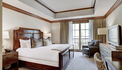 Room, 3 Bedrooms, Mountain View (Residence)