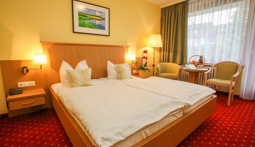Superior Double Room, Garden View