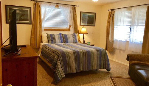 Old Town Lodge (Traditional Apartment, 4 Bedrooms, Ocean View, stairs)
