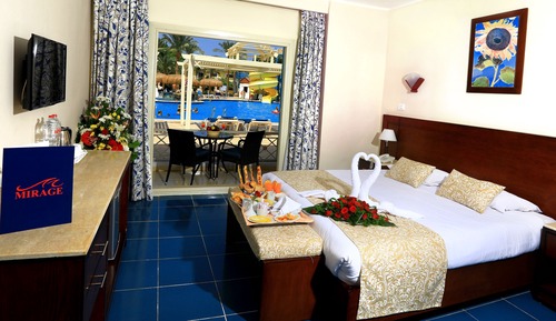 Standard Double or Twin Room, Pool View