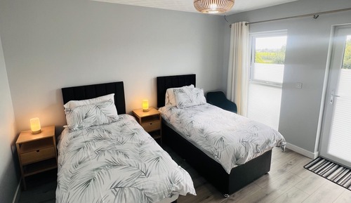 Standard Twin Room, Ensuite ( room 5)