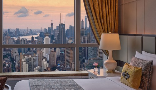 Deluxe Room, 1 King Bed, Non Smoking (View)