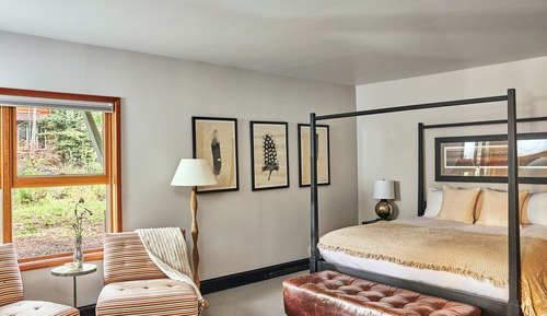 Room, 3 Bedrooms (Riverside)