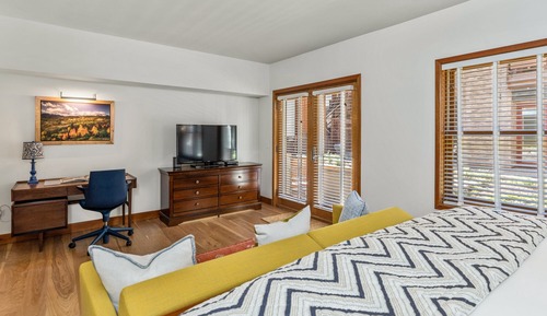 Room, 2 Bedrooms (A4 - Riverside)