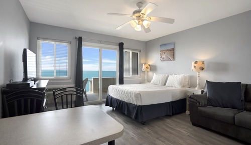 Deluxe Studio, Bay View