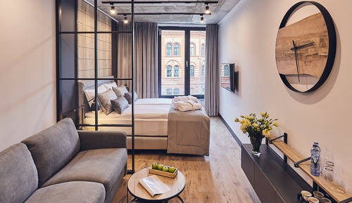Superior Room, 1 King Bed, City View