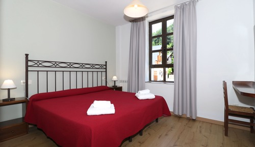 Apartment (2 adults and 2 children)