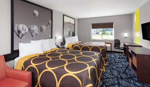 Room, Multiple Beds, Non Smoking (One-Bedroom)
