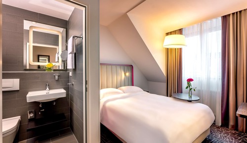 Room (Cosy)