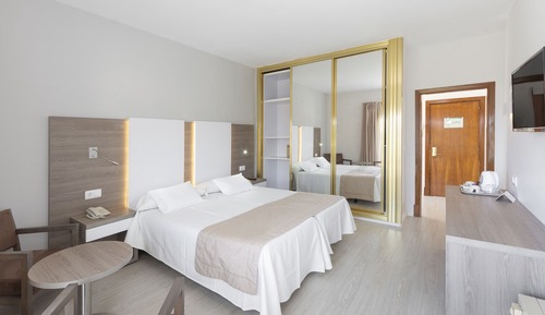 Triple Room (2 Adults + 1 Child)