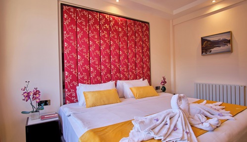 Colosseum View Executive Room