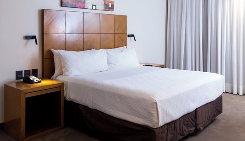 Premium Room, 1 King Bed