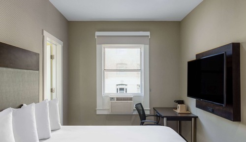 Room, 1 King Bed, Non Smoking