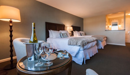 Standard Room, 2 Double Beds, Non Smoking, Harbor View