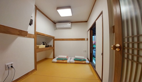 Double Room, Private Bathroom