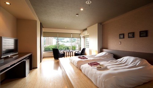 Triple Room (Modern Japanese-Style)