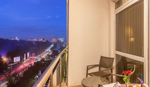 Executive Suite, 1 King Bed, Balcony, View