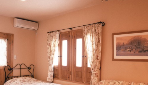 Twin Room with Shared Bathroom, Non Smoking