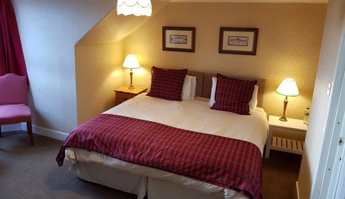 Double or Twin Room, Shower