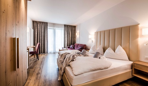Double or Twin Room, Balcony