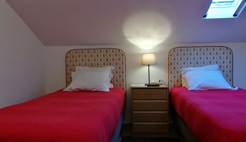 Economy Room