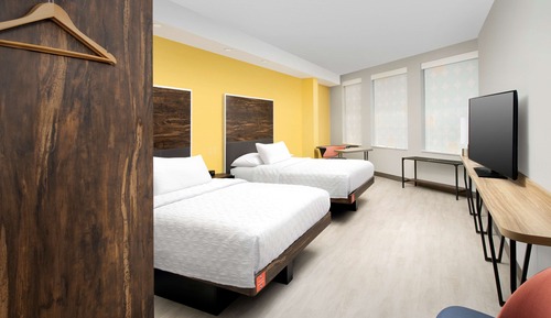 Room, 2 Queen Beds