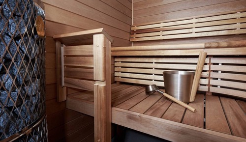 Design Suite, 2 Twin Beds, Sauna, City View