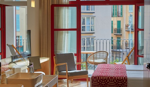 Family Suite (FIL Together)