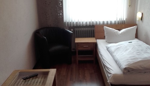 Standard Single Room