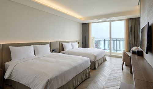 [SONO Water-ful PKG] Hotel Superior (Ocean View/Family Twin) - Infinity Pool for 2