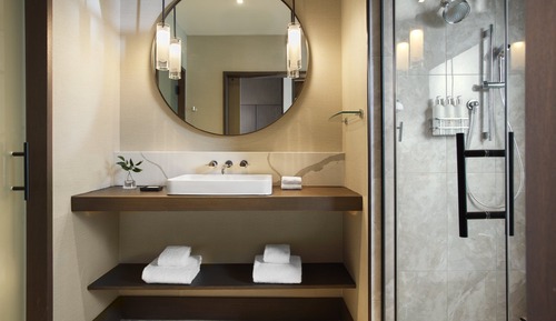 Room, 2 Queen Beds, Mountain View