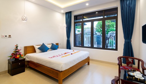 Deluxe Double or Twin Room, Balcony