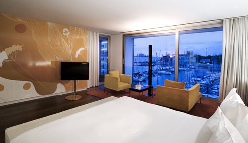 Deluxe Room, Balcony (Premier)
