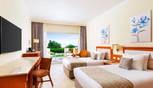Superior Triple Room