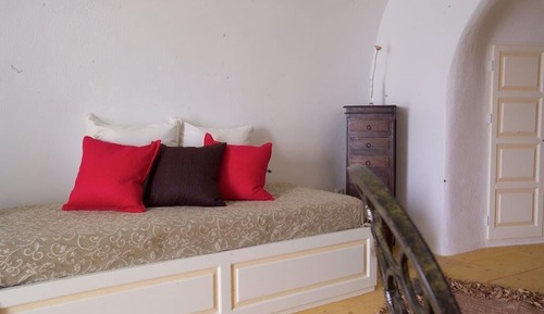 Junior Suite (Caldera View)