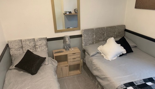 Suite, Ensuite (2 Adults & 1 Child)