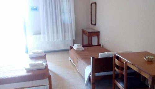 Comfort Triple Room (1)