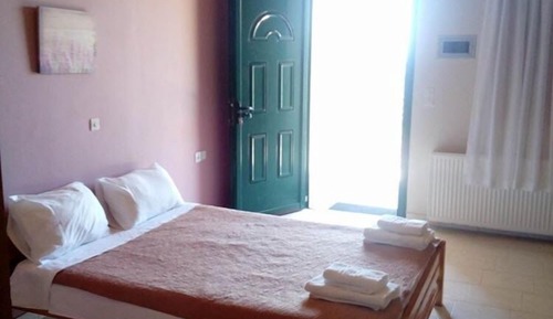 Comfort Triple Room (4)