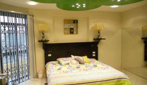 Single Room, Shared Bathroom