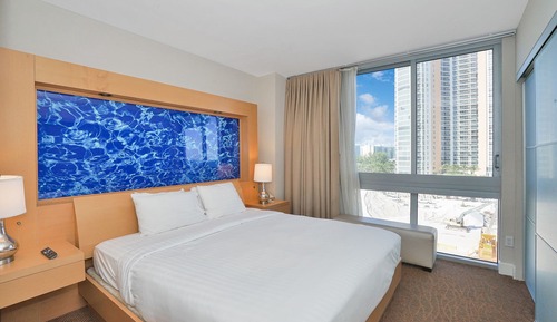 Condo, 1 Bedroom (704)