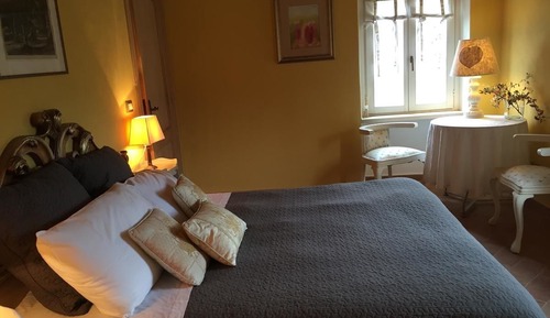 Suite, Connecting Rooms (Vescovo)