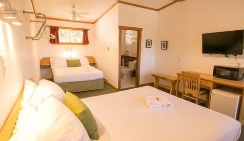 Standard Double Room, Multiple Beds