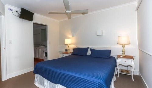 Apt 7 - 2 Bed 1 Bath