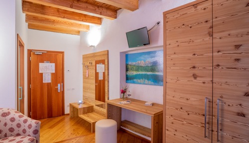 Classic Double or Twin Room, Hot Tub