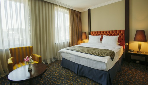 Deluxe Double or Twin Room, City View