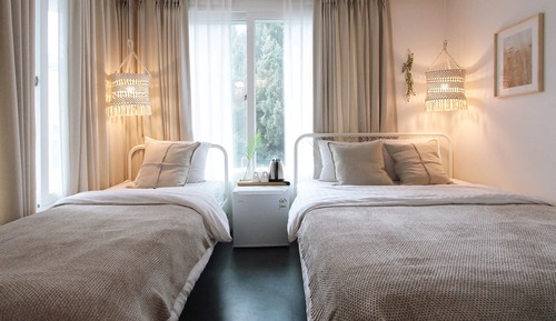 Deluxe Twin Room (Foreigner Only)