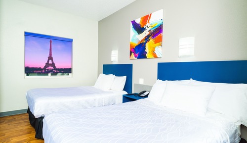 Standard Room, 2 Queen Beds, Non Smoking