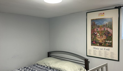 Room, 1 Double Bed (B3 Shared Bathroom)